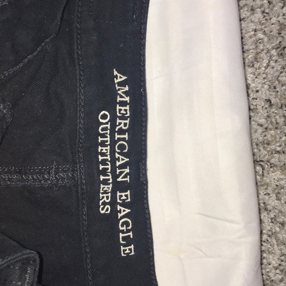 Black American Eagle jean shorts - Picture 3 of 4